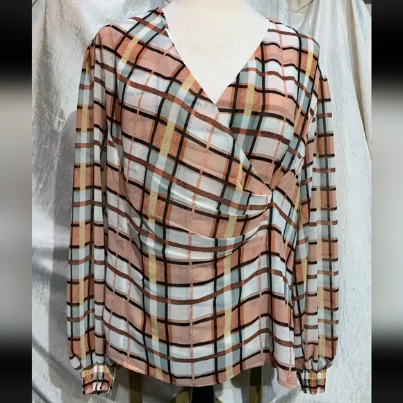 Cabi 6295 plaid whilst blouse size xs - Picture 4 of 9